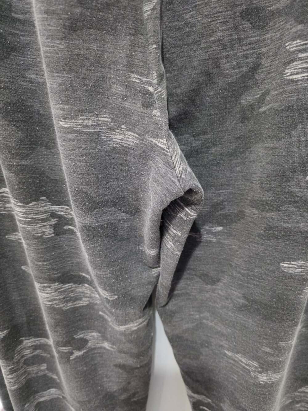Athletic Works Black Camo Jogger Pants – Size XL (16-18) – Drawstring - Picture 9 of 10